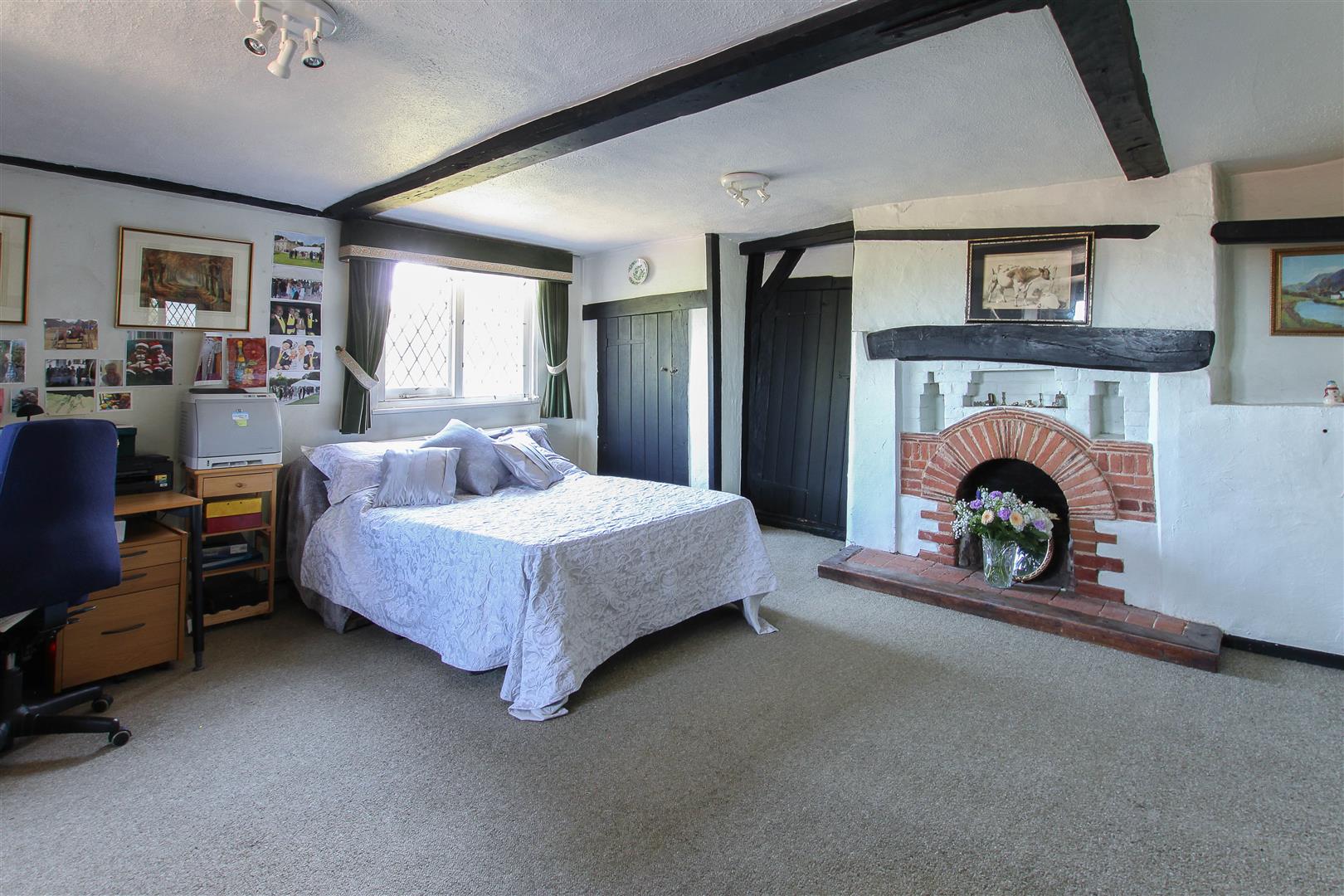 Days Lane, Doddinghurst, Brentwood Keith Ashton